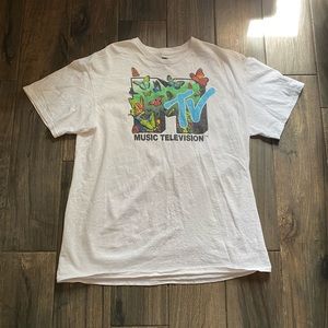 MTV graphic tee shirt
